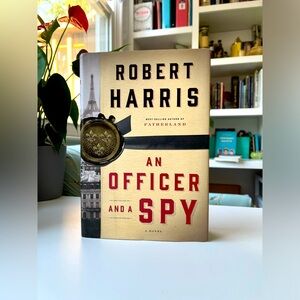An Officer and a Spy, Book by Robert Harris